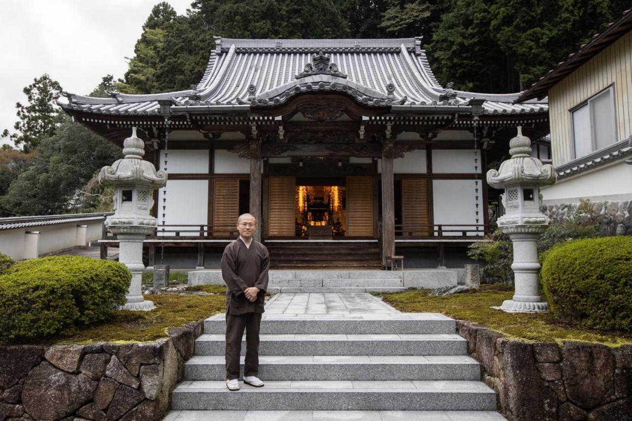 宿坊 端場坊｜Temple Hotel Habanobo Minobu Exteriör bild