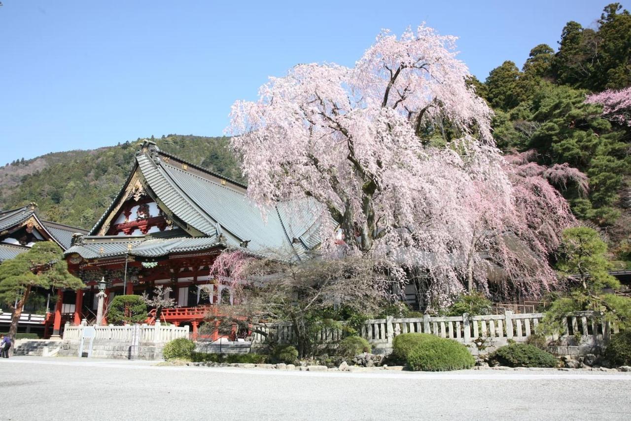 宿坊 端場坊｜Temple Hotel Habanobo Minobu Exteriör bild