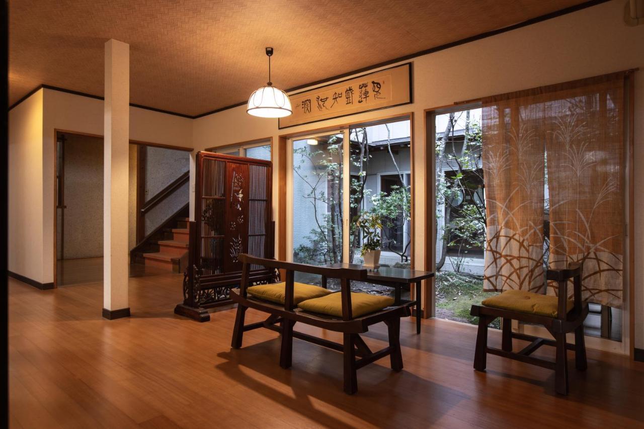 宿坊 端場坊｜Temple Hotel Habanobo Minobu Exteriör bild