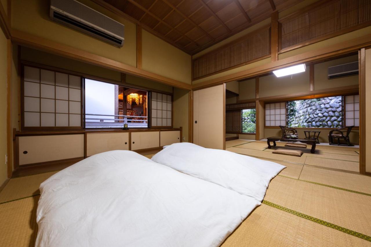 宿坊 端場坊｜Temple Hotel Habanobo Minobu Exteriör bild