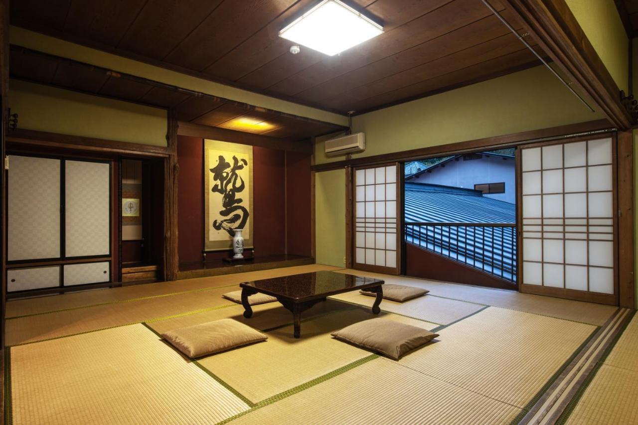 宿坊 端場坊｜Temple Hotel Habanobo Minobu Exteriör bild