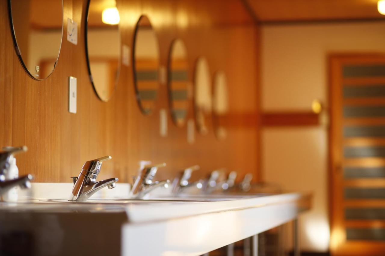 宿坊 端場坊｜Temple Hotel Habanobo Minobu Exteriör bild
